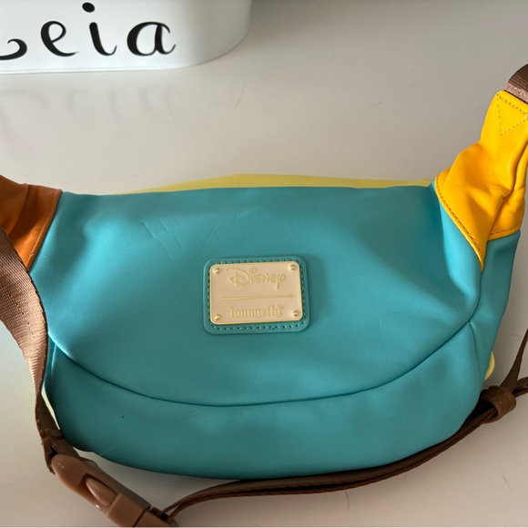 Disney Stitch Loungefly Fannypack - Picture 2 of 4